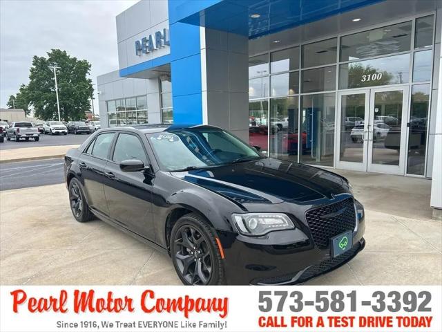 2021 Chrysler 300 Touring for sale in Mexico, MO