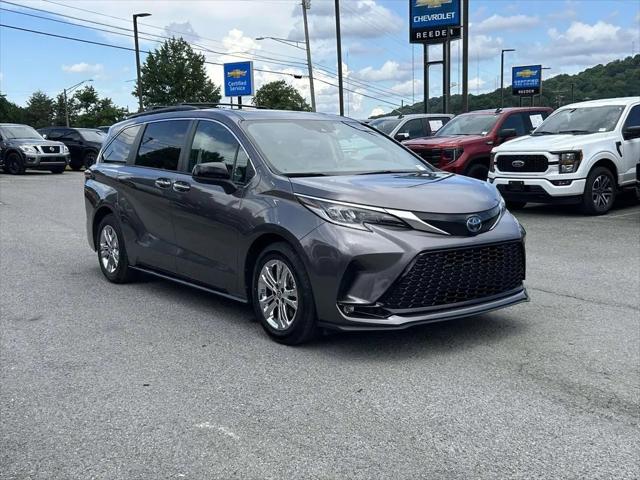 2022 Toyota Sienna XSE for sale in Knoxville, TN