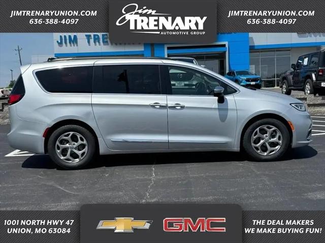 2023 Chrysler Pacifica Limited for sale in Union, MO