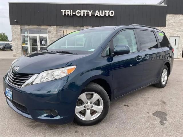 2011 Toyota Sienna LE for sale in Menasha, WI