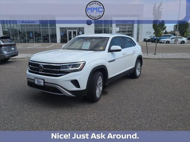 2023 Volkswagen Atlas Cross Sport 2.0T SE w/Technology for sale in Mankato, MN