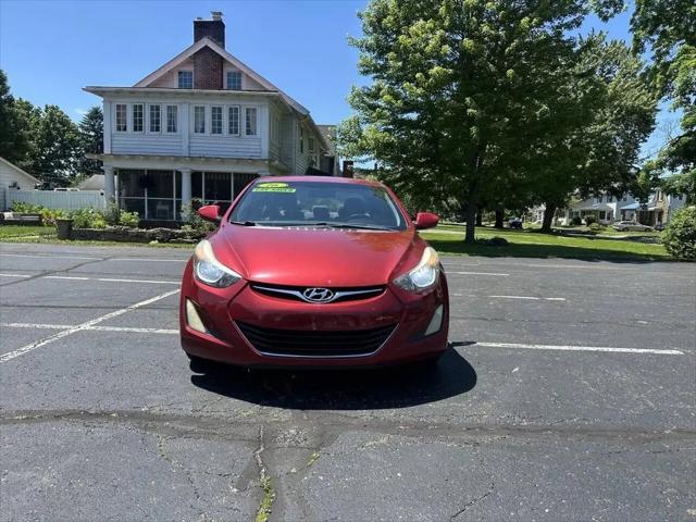 2016 Hyundai Elantra SE for sale near Newark, OH