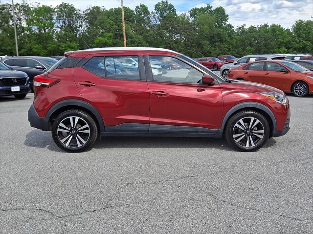 2020 Nissan Kicks SV Xtronic CVT