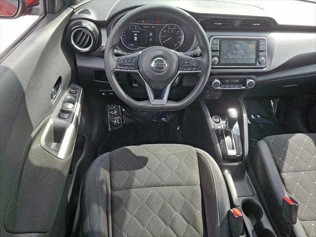 2020 Nissan Kicks SV Xtronic CVT