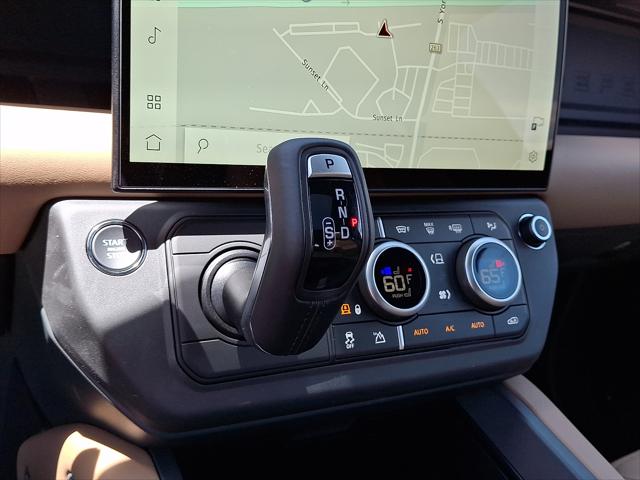 2026 Land Rover Defender P400 X-Dynamic SE