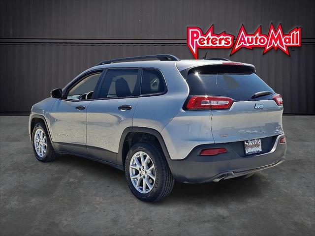 2015 Jeep Cherokee Sport