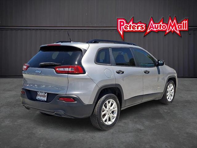 2015 Jeep Cherokee Sport