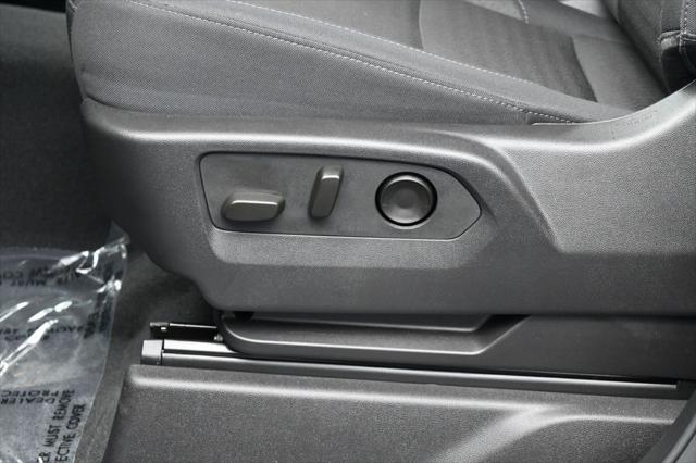 2025 Chevrolet Silverado 1500 2WD Crew Cab Short Bed Custom