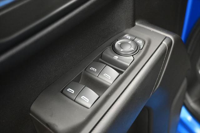 2025 Chevrolet Silverado 1500 2WD Crew Cab Short Bed Custom