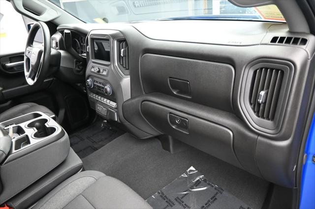 2025 Chevrolet Silverado 1500 2WD Crew Cab Short Bed Custom