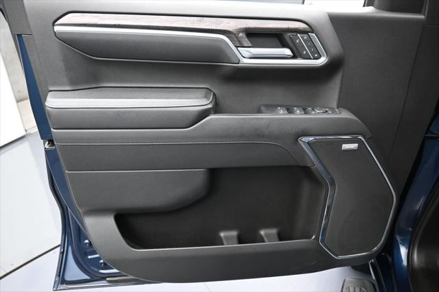 2022 Chevrolet Silverado 1500 4WD Crew Cab Short Bed LTZ