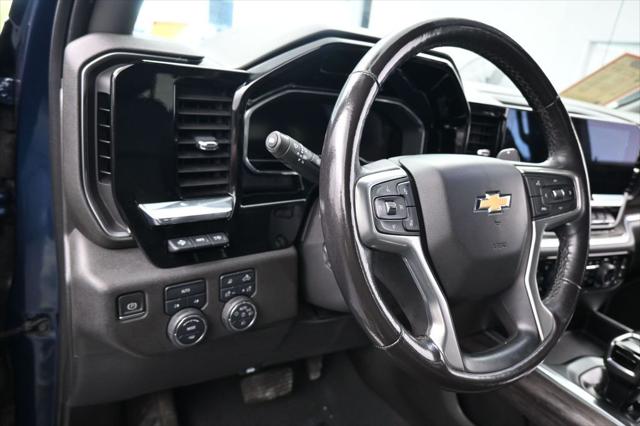 2022 Chevrolet Silverado 1500 4WD Crew Cab Short Bed LTZ