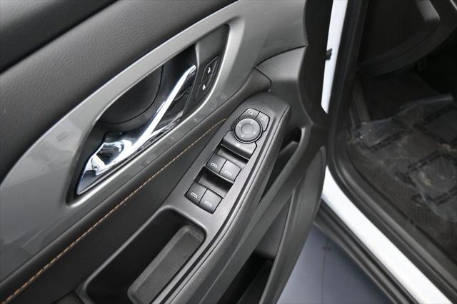 2020 Chevrolet Traverse FWD LT Cloth