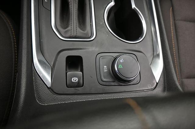 2020 Chevrolet Traverse FWD LT Cloth