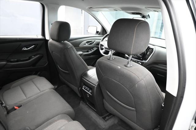 2020 Chevrolet Traverse FWD LT Cloth
