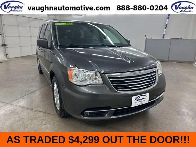 2016 Chrysler Town & Country Touring for sale in Ottumwa, IA