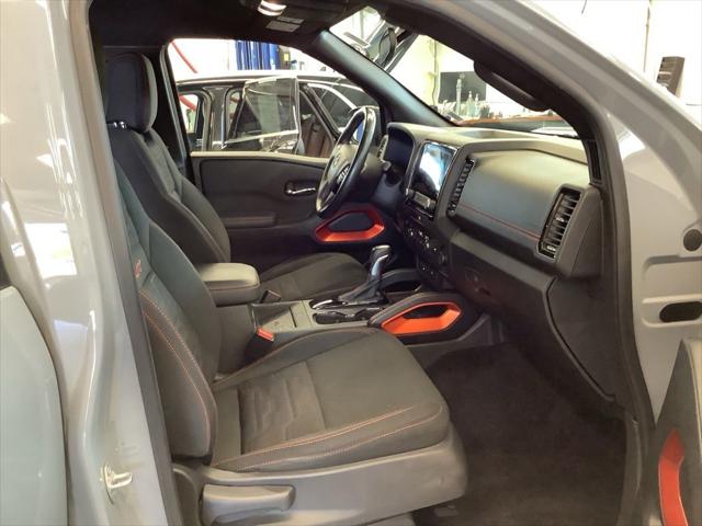 2023 Nissan Frontier Crew Cab PRO-4X 4x4