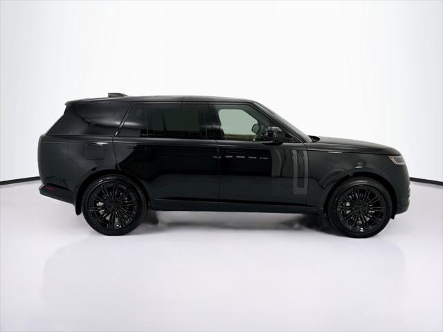 2026 Land Rover Range Rover P400 SE 7 Seat