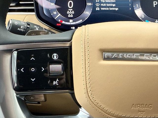 2026 Land Rover Range Rover P400 SE 7 Seat