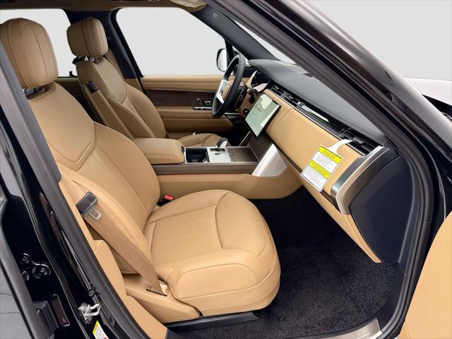 2026 Land Rover Range Rover P400 SE 7 Seat