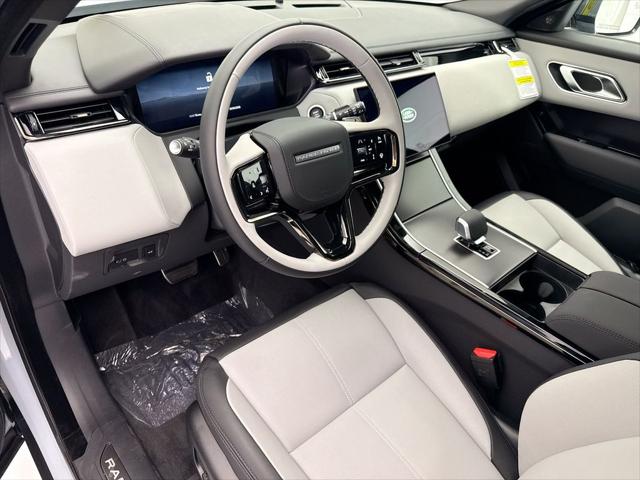 2026 Land Rover Range Rover Velar P250 Dynamic SE