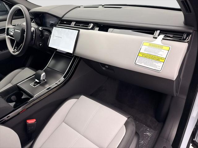 2026 Land Rover Range Rover Velar P250 Dynamic SE