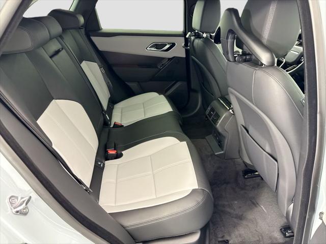 2026 Land Rover Range Rover Velar P250 Dynamic SE