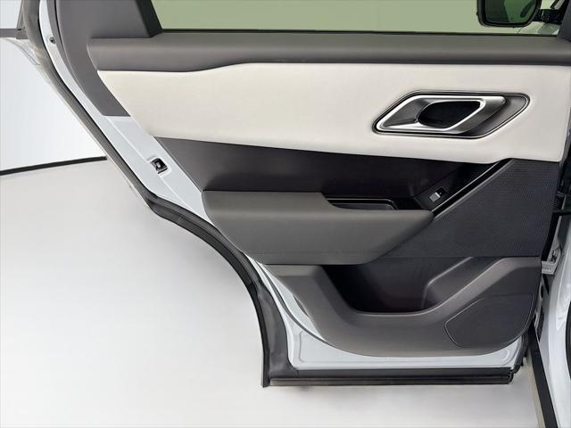 2026 Land Rover Range Rover Velar P250 Dynamic SE