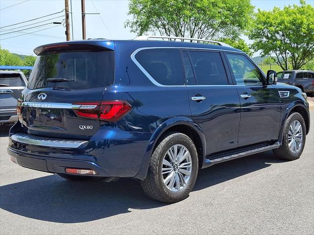 2022 INFINITI QX80 LUXE AWD