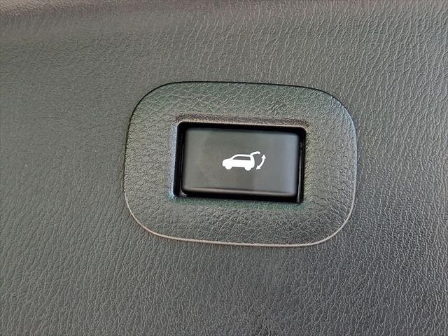 2022 INFINITI QX80 LUXE AWD