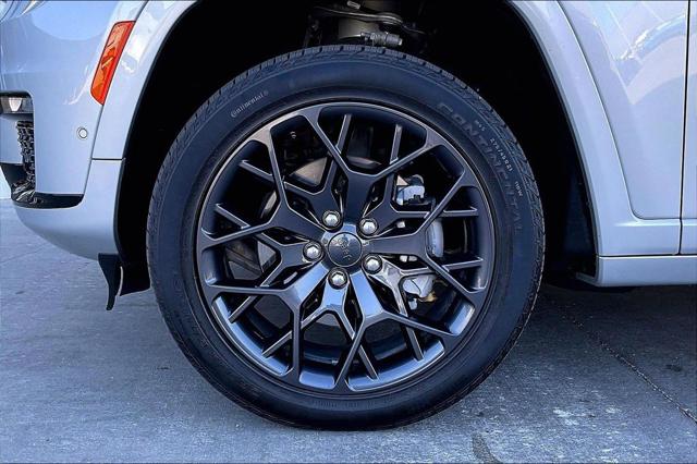 2025 Jeep Grand Cherokee L Summit Reserve 4x4