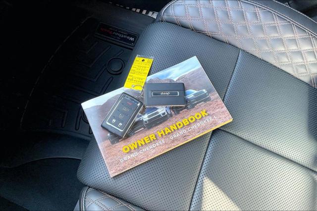 2025 Jeep Grand Cherokee L Summit Reserve 4x4