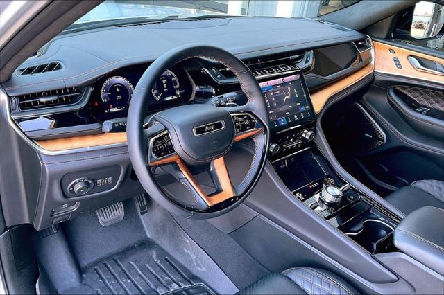 2025 Jeep Grand Cherokee L Summit Reserve 4x4
