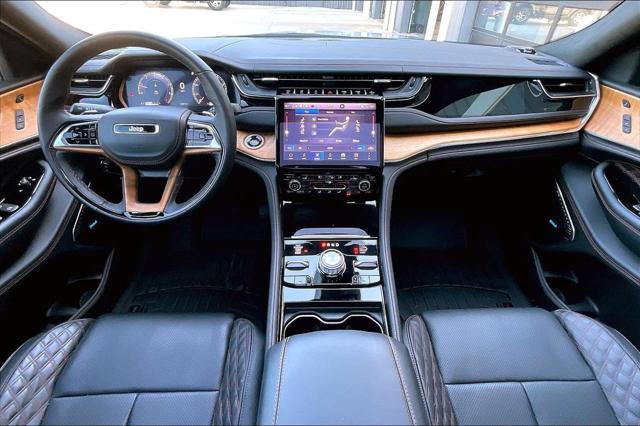 2025 Jeep Grand Cherokee L Summit Reserve 4x4