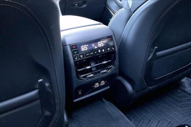 2025 Jeep Grand Cherokee L Summit Reserve 4x4