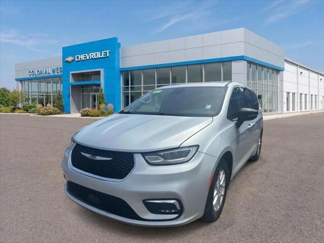 2024 Chrysler Pacifica Touring L for sale in Fitchburg, MA