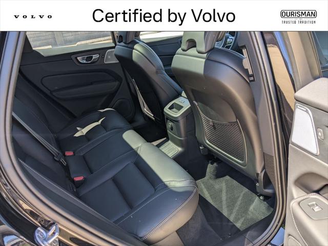 2024 Volvo XC60 Recharge T8 Ultimate Black Edition