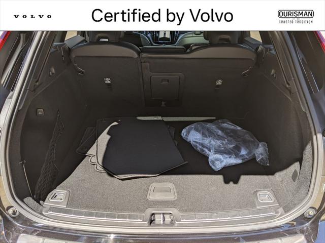 2024 Volvo XC60 Recharge T8 Ultimate Black Edition