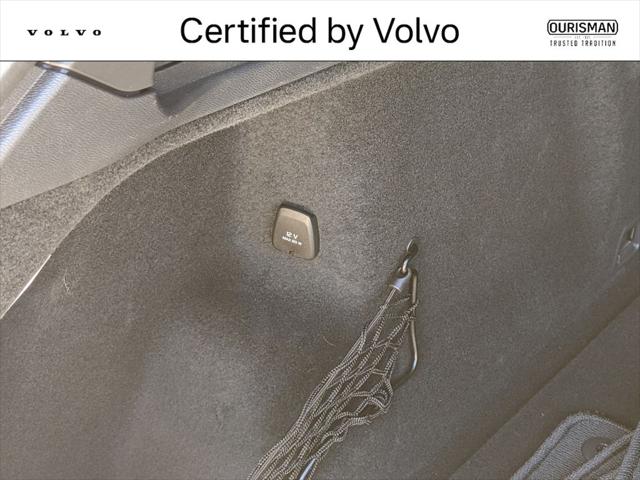 2024 Volvo XC60 Recharge T8 Ultimate Black Edition
