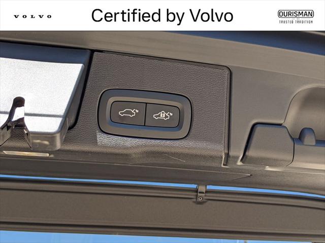 2024 Volvo XC60 Recharge T8 Ultimate Black Edition