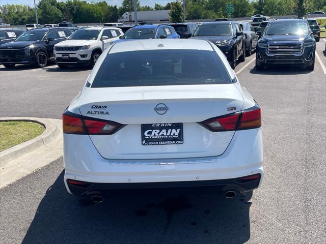 2023 Nissan Altima SR FWD