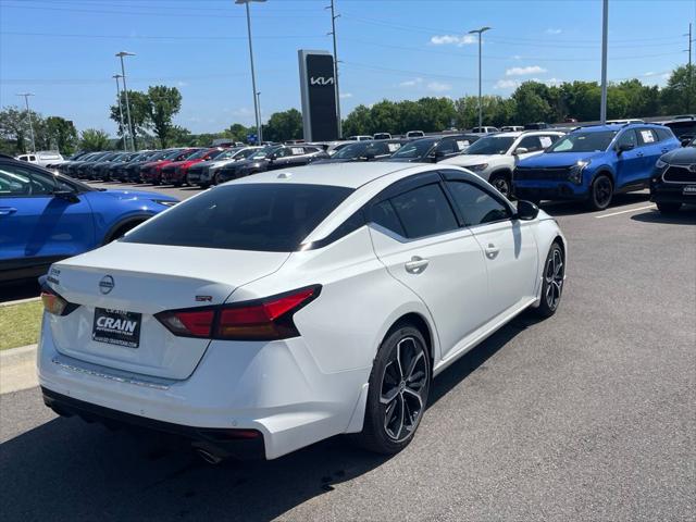 2023 Nissan Altima SR FWD