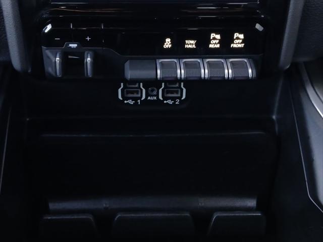 2021 Ram 1500 Laramie Crew Cab 4x4 5'7" Box