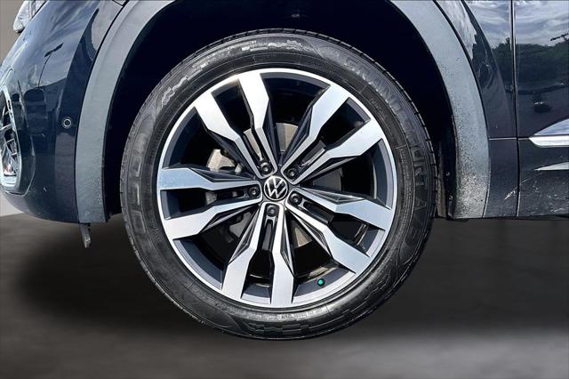 2022 Volkswagen Atlas 3.6L V6 SEL Premium R-Line