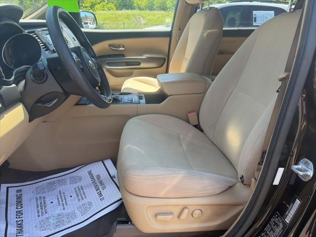 2016 Kia Sedona LX