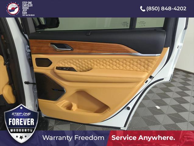 2025 Jeep Grand Cherokee L Summit Reserve 4x4