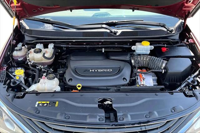 2018 Chrysler Pacifica Hybrid Limited