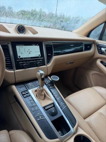 2016 Porsche Macan S