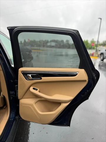 2016 Porsche Macan S