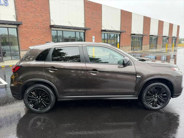 2023 Mitsubishi Outlander Sport 2.0 LE AWC